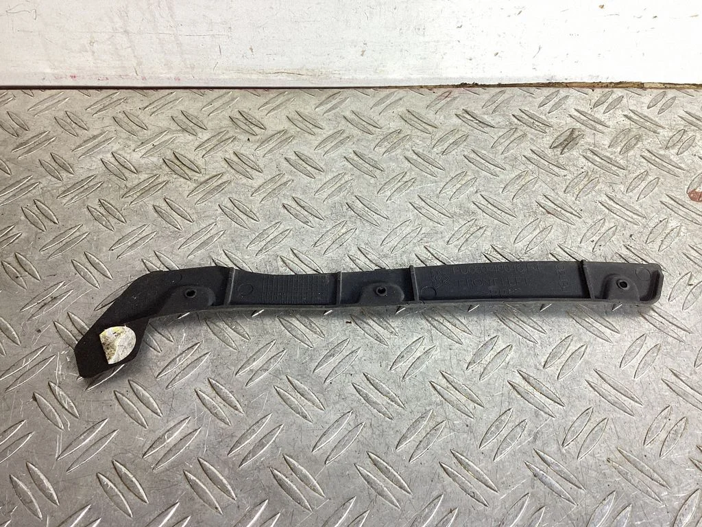 Front mudguard – Lexus RX 450H (2016-)