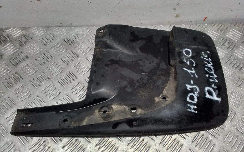 Front mudguard – Toyota Land Cruiser (J150) (2009-)