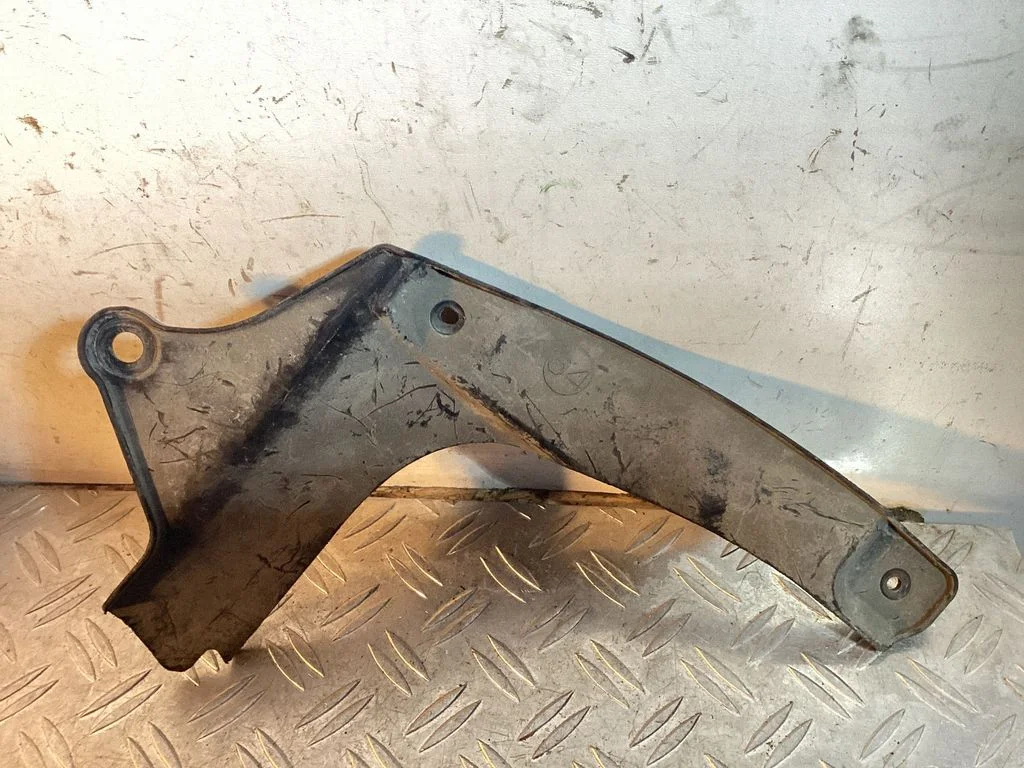 Front mudguard – Lexus RX 450H (2016-)