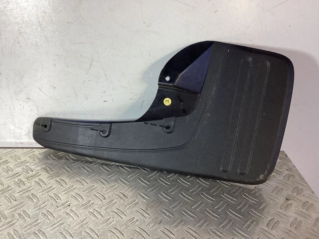 Front mudguard – Toyota Hilux (AN10, AN20, AN30) (2008-2011)