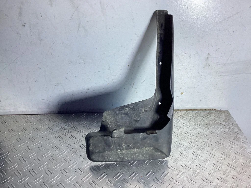 Front mudguard – Lexus RX 450H (2016-)