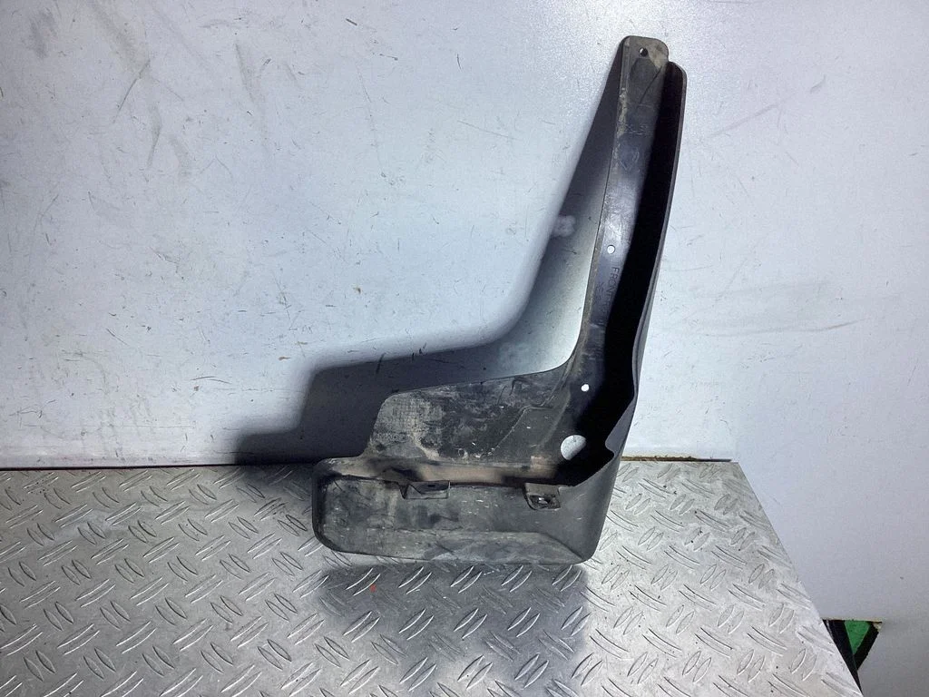 Front mudguard – Lexus RX 450H (2016-)