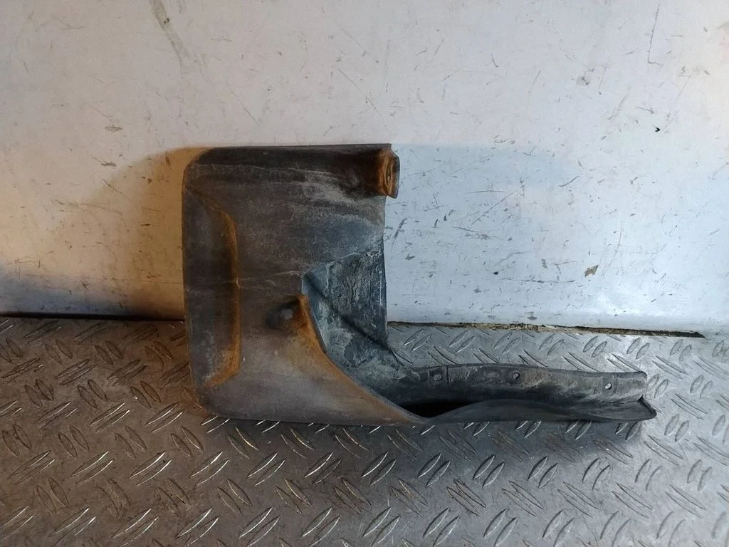 Rear mudguard – Toyota RAV 4 (XA40) (2012-2018)