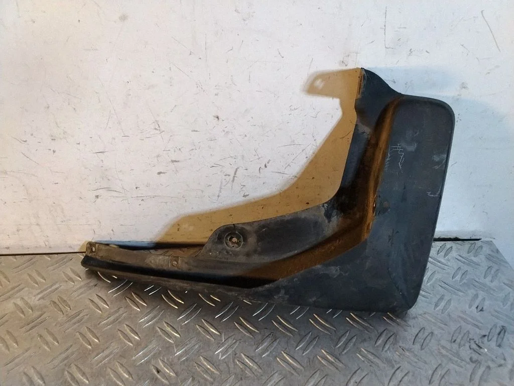 Rear mudguard – Lexus RX 450H (2016-)