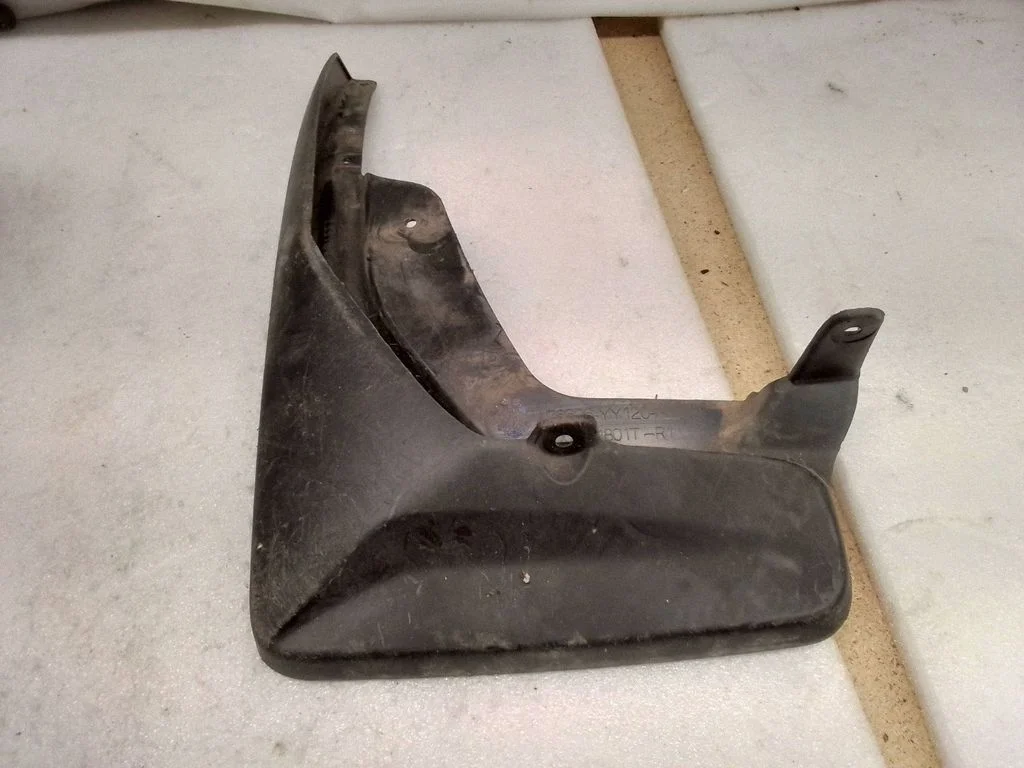 Rear mudguard – Lexus RX III (2008-2015)
