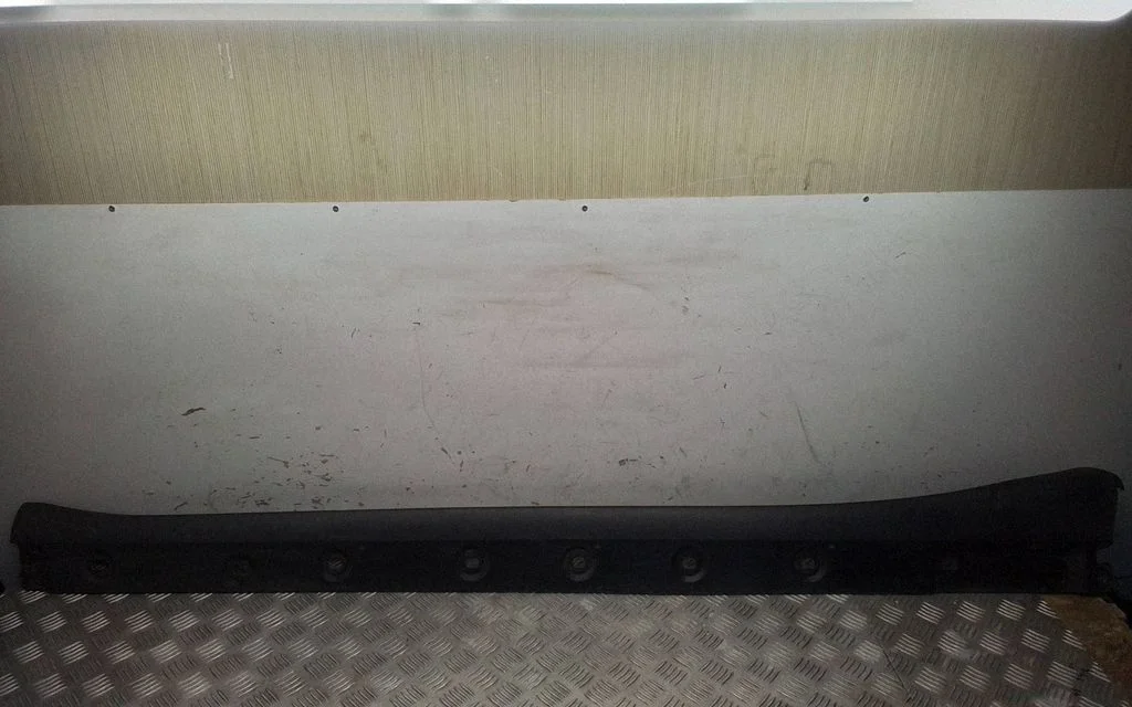 Sill 99150456503