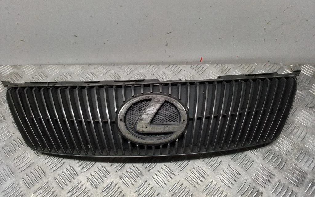 Esivõre – Lexus IS III XE30 (2013-2020)