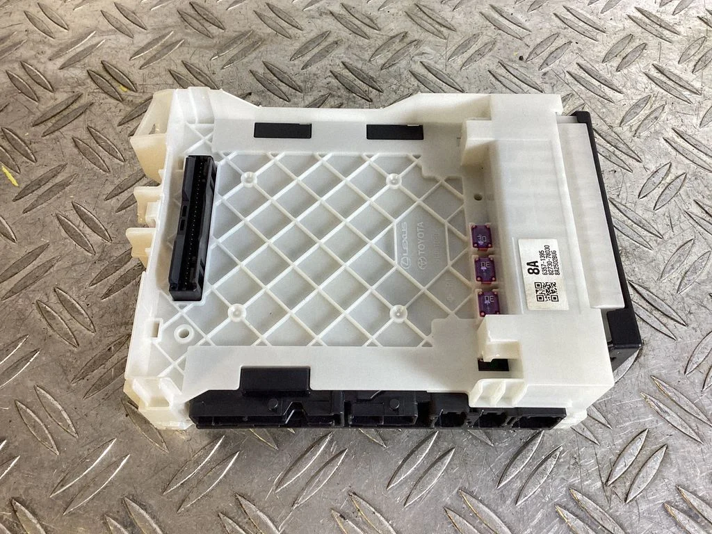 Fuse module – Lexus NX (2021-)