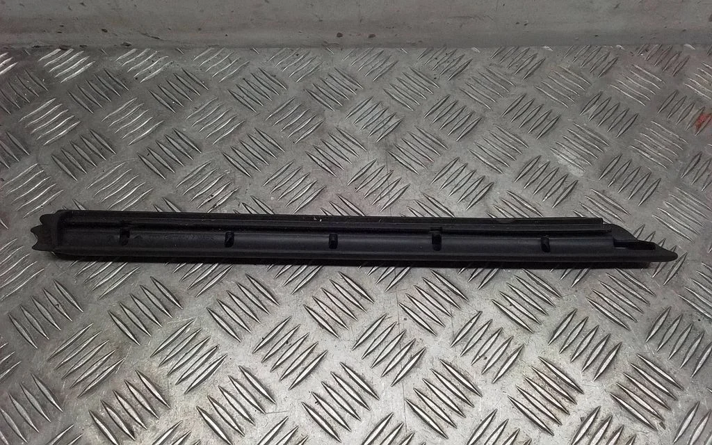 Cita salona detaļa 99154347801