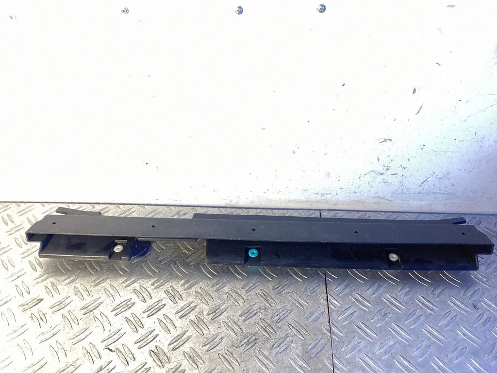 Other interior part – Lexus IS III XE30 (2013-2020)