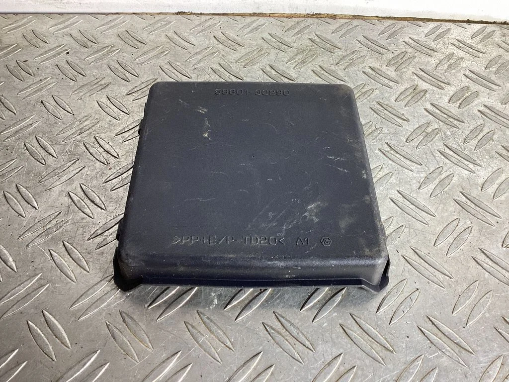 Muu salongiosa 5880130290