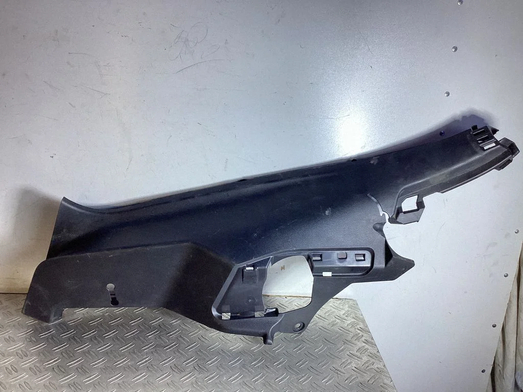 Muu salongiosa – Lexus NX (2021-)