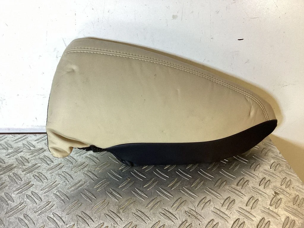 Other interior part B0LR76638