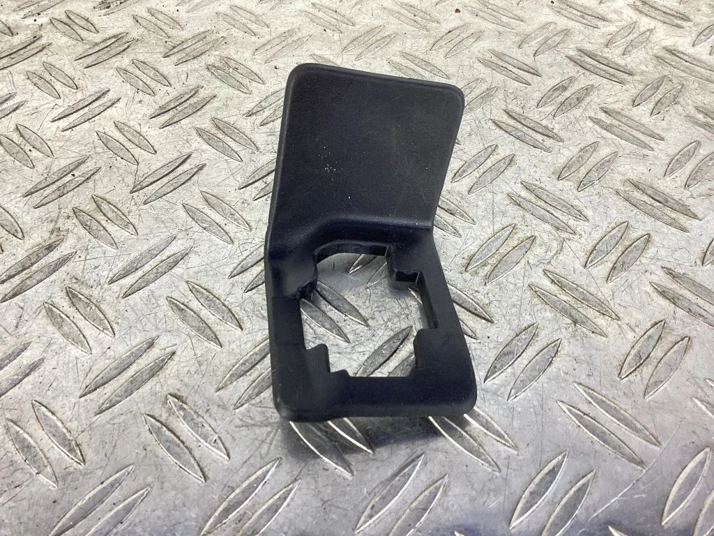 Other interior part A2536930400