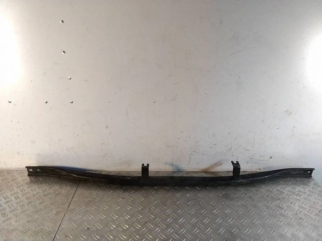Cita motora nodalījuma detaļa – Porsche Macan (95B) (2019-)