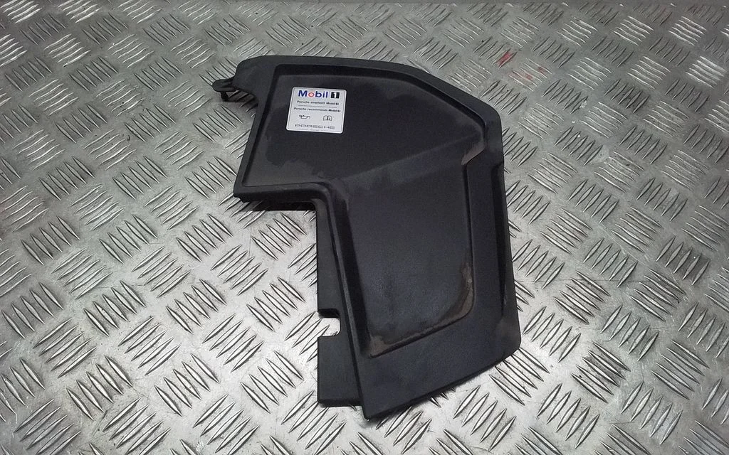 Other engine bay part – Porsche 911 997 (2004-2013)