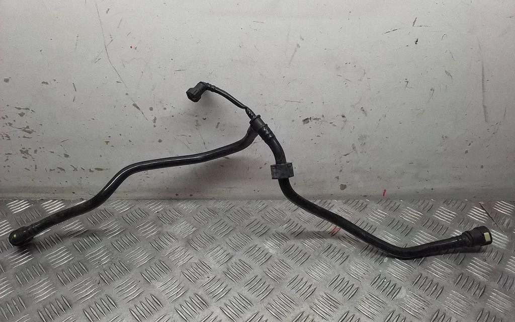 Cita motora nodalījuma detaļa 99120125104
