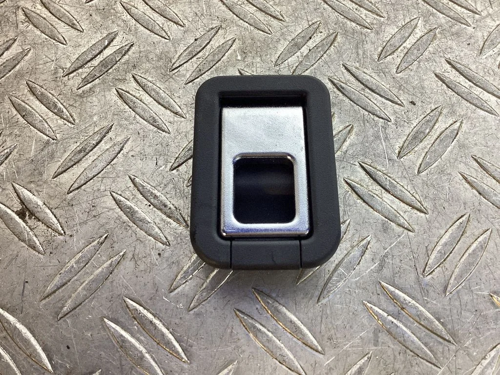 Muu välisosa – Lexus NX (2021-)