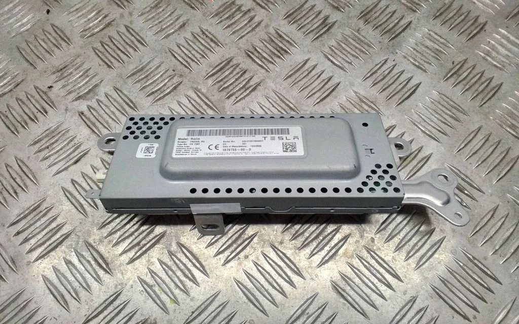 Aerial antenna amplifier 107975500D