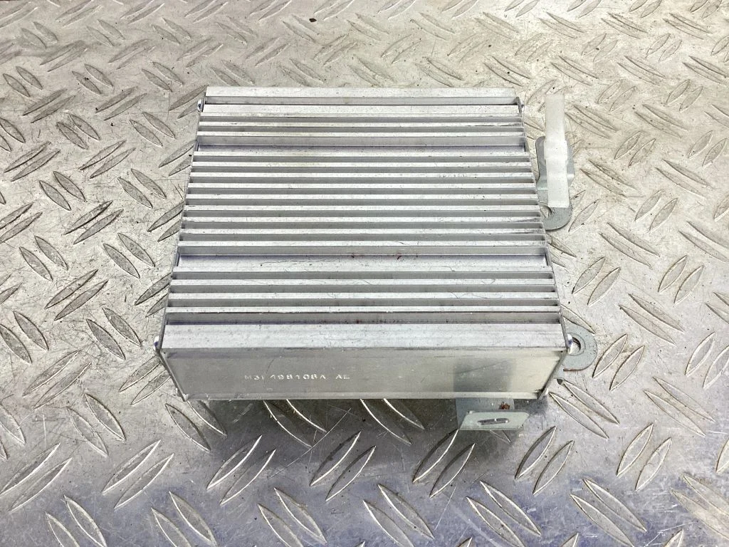 Sound amplifier – Honda Accord (2008-2016)