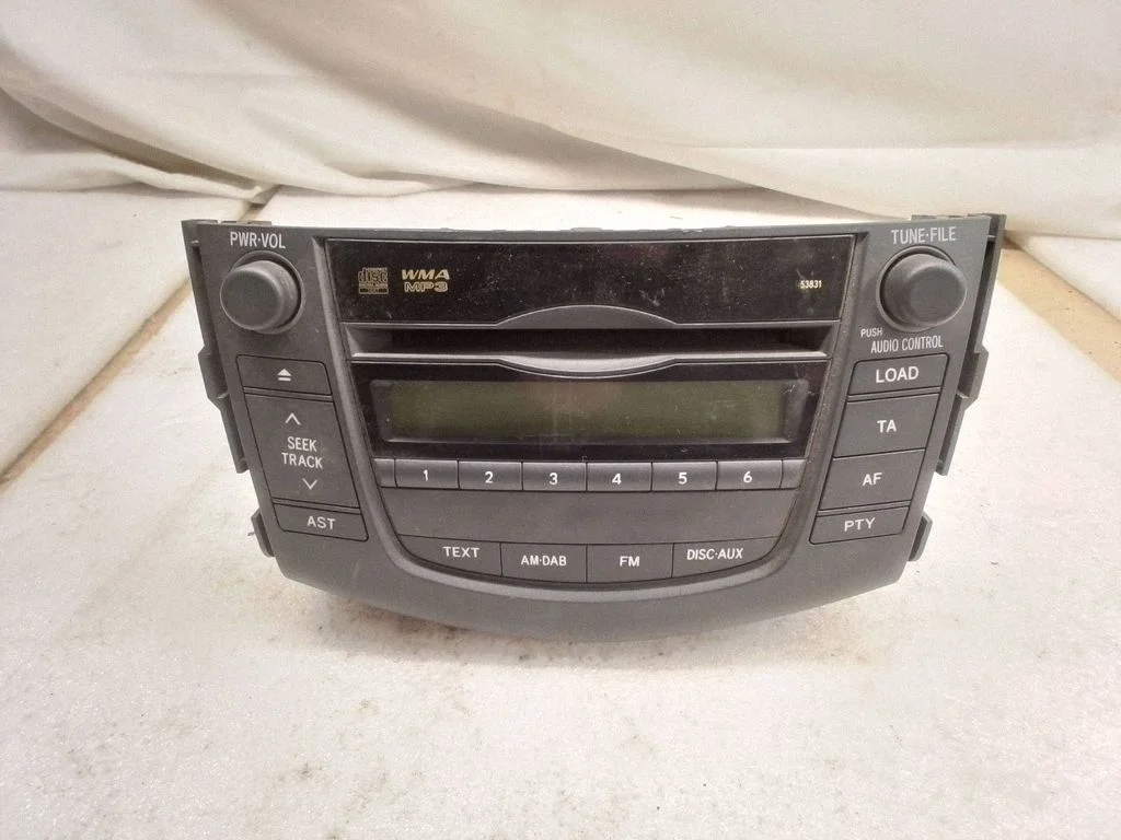 Raadio / CD/DVD-mängija / navigatsioon – Toyota RAV 4 (XA30) (2006-2016)