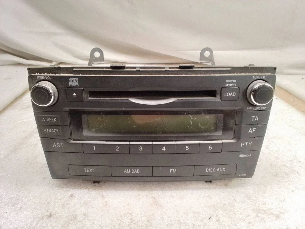 Raadio / CD/DVD-mängija / navigatsioon – Toyota Avensis T270 (2009-2012)