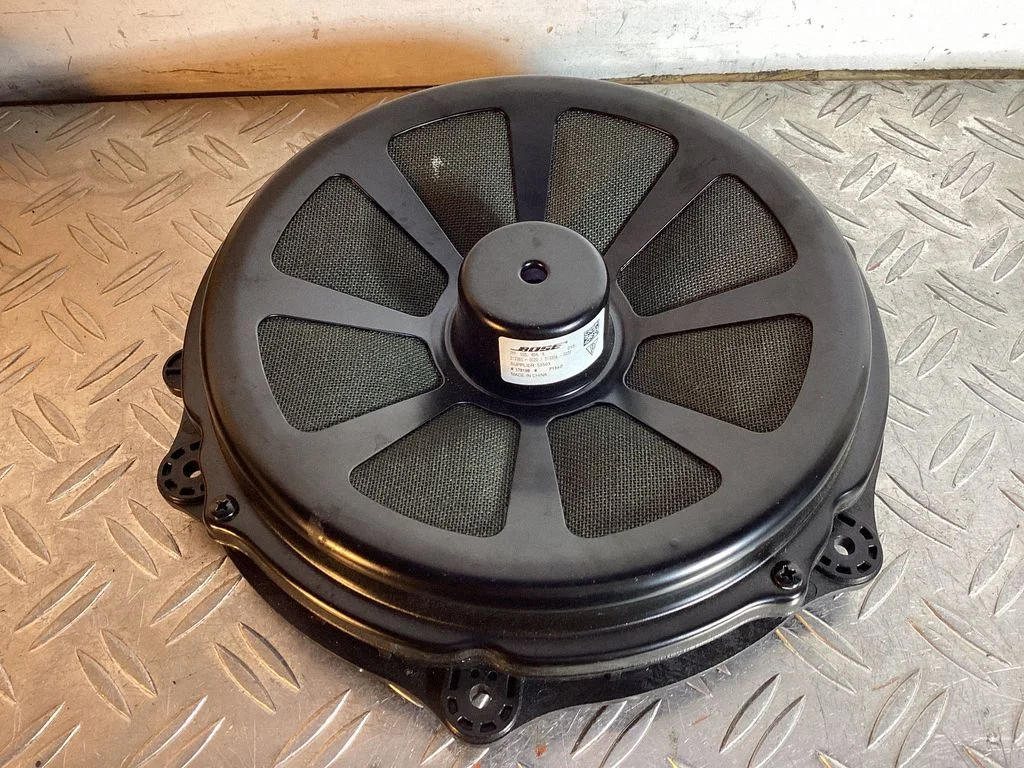Front door speaker – Porsche Cayenne (92A) (2010-2017)