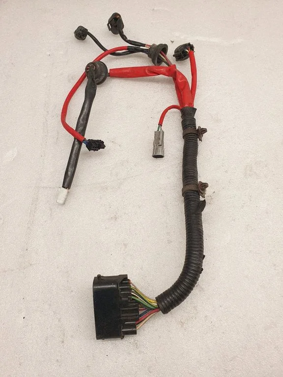 Esitule(de) juhtmestik – Lexus IS III XE30 (2013-2020)