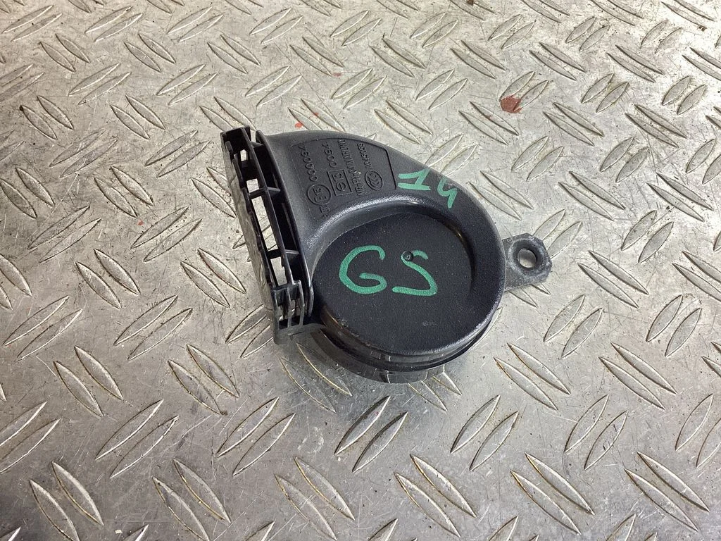Signaalpasun – Lexus GS 250 350 300H 450H (2013-)