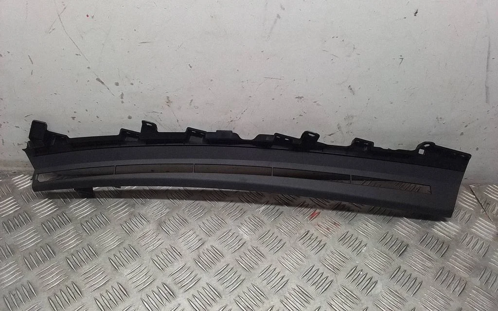 Other dashboard part – Lexus RX 450H (2016-)