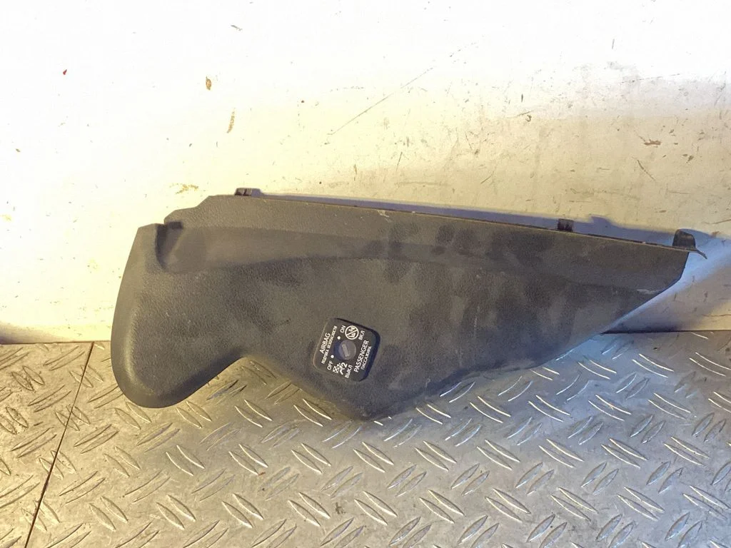 Other dashboard part – Lexus IS III XE30 (2013-2020)