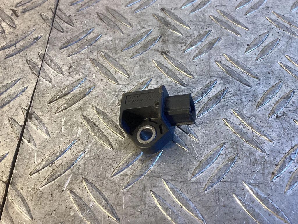 Airbag deployment crash/impact sensor – KIA Niro (2022-)
