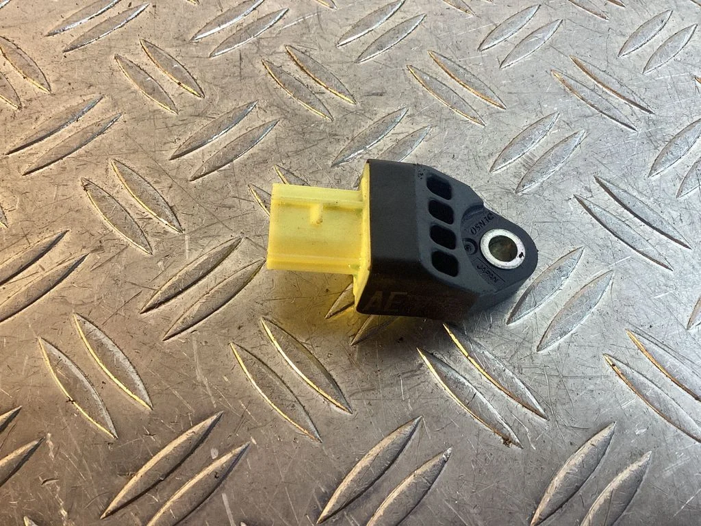 Airbag deployment crash/impact sensor 8983130020