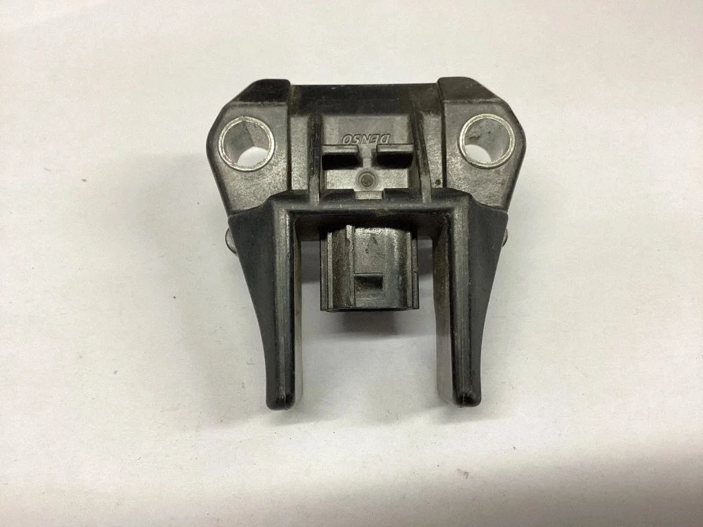 Airbag deployment crash/impact sensor – Toyota Land Cruiser (J150) (2009-)