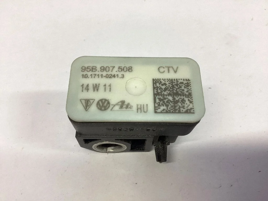 Airbag deployment crash/impact sensor – Porsche Macan (95B) (2014-2018)