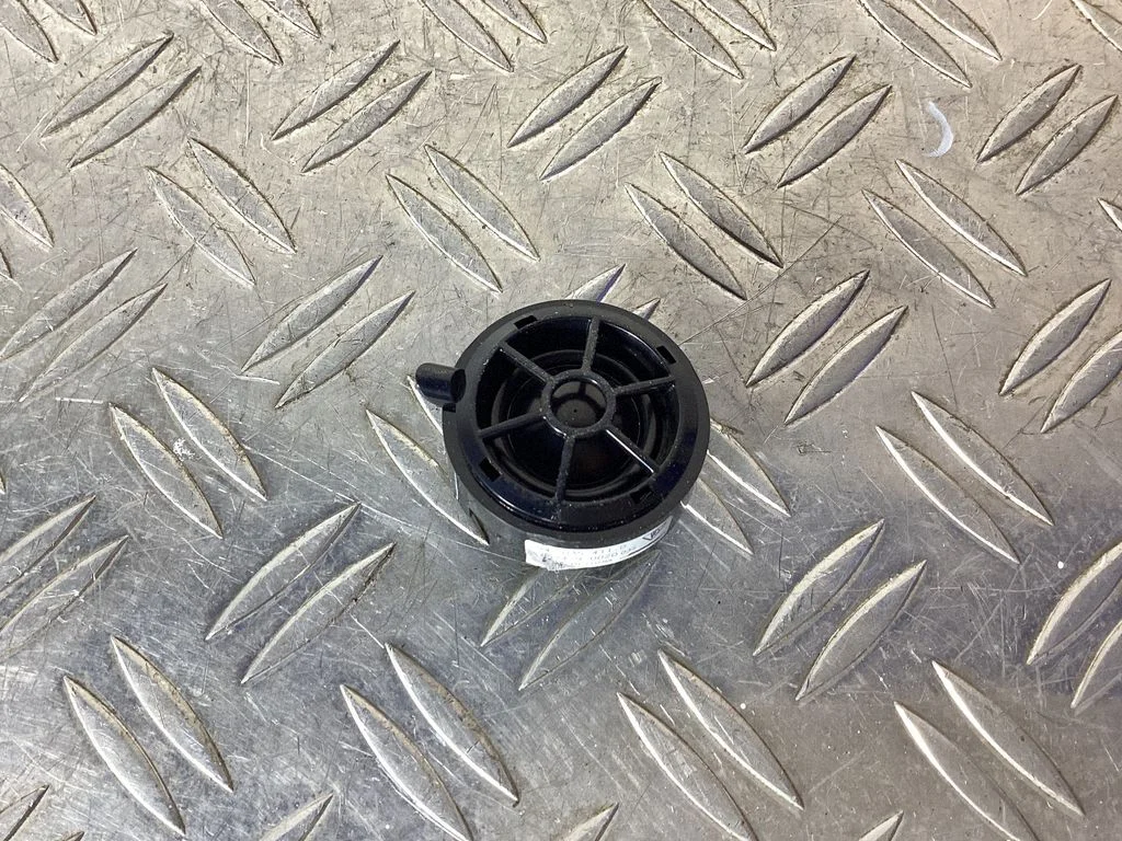 Front door high frequency speaker – Porsche Macan (95B) (2019-)