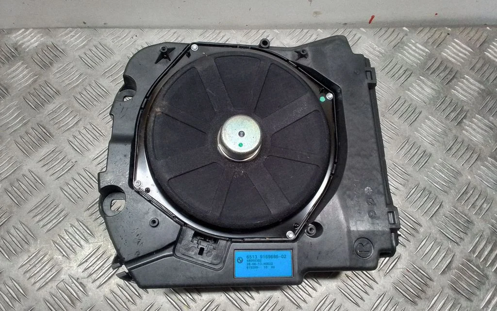Front door high frequency speaker – BMW 5 Series F10 F11 (2009-2016)