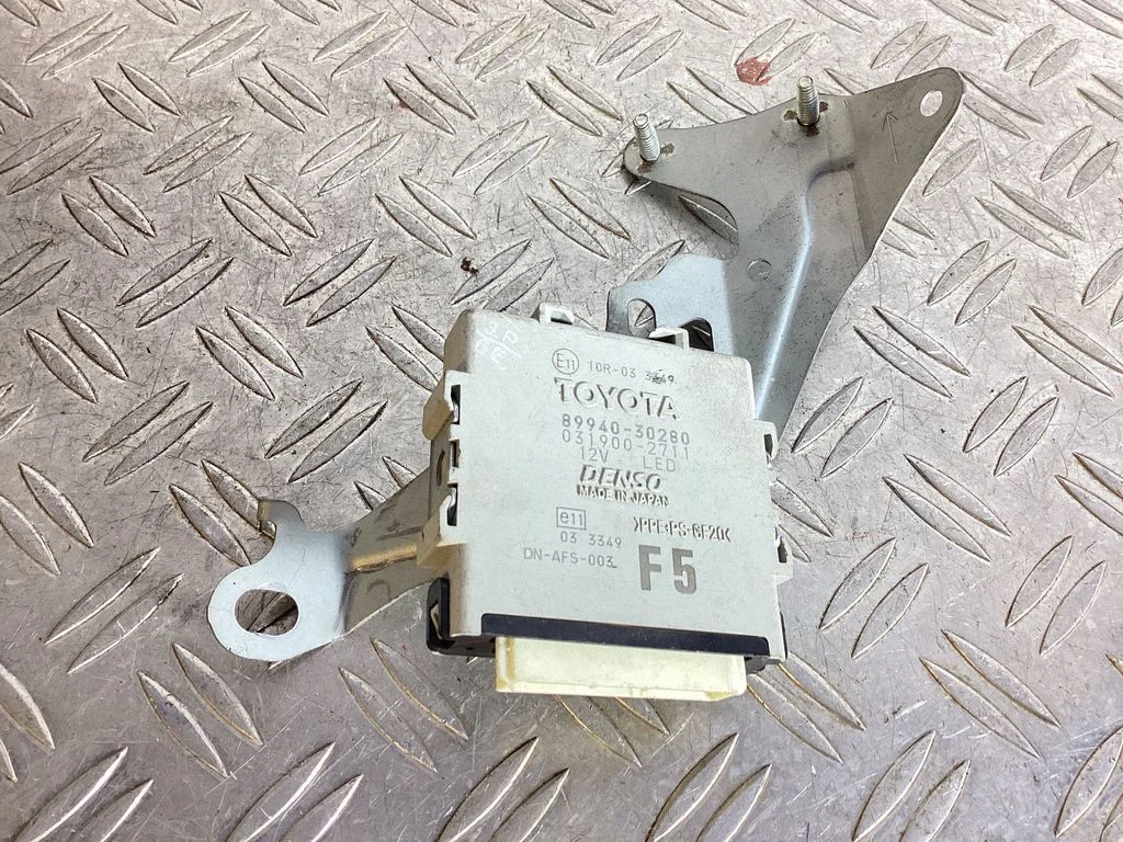 Light module LCM – Lexus GS 250 350 300H 450H (2013-)