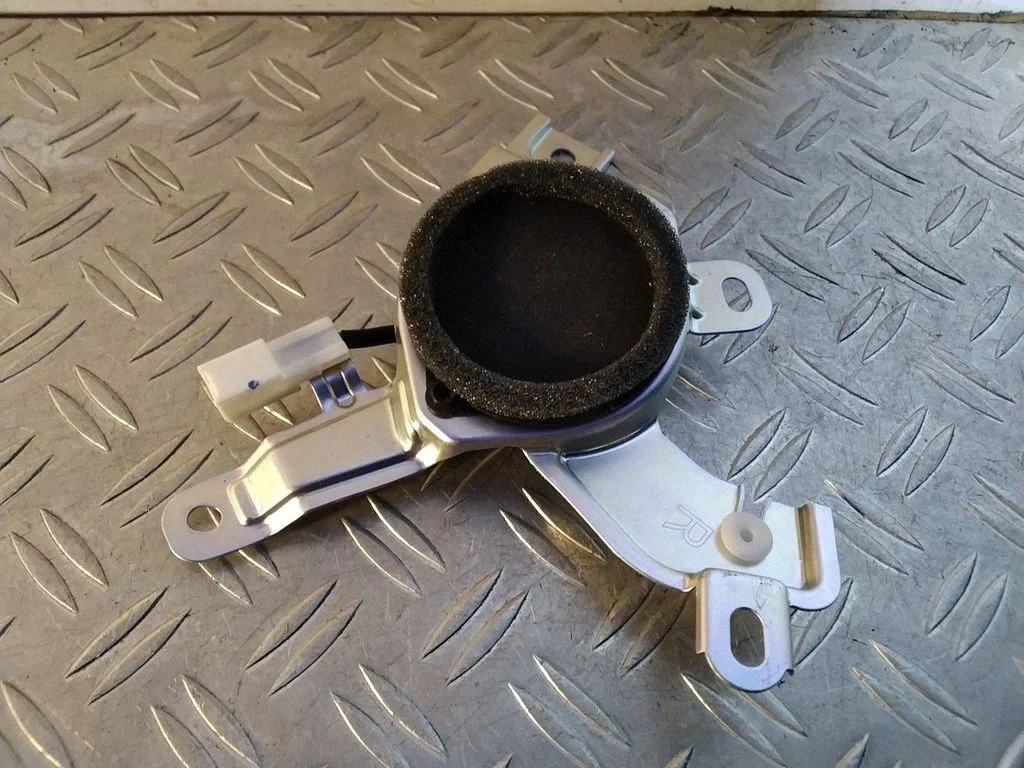 Front door high frequency speaker – Lexus RX III (2008-2015)