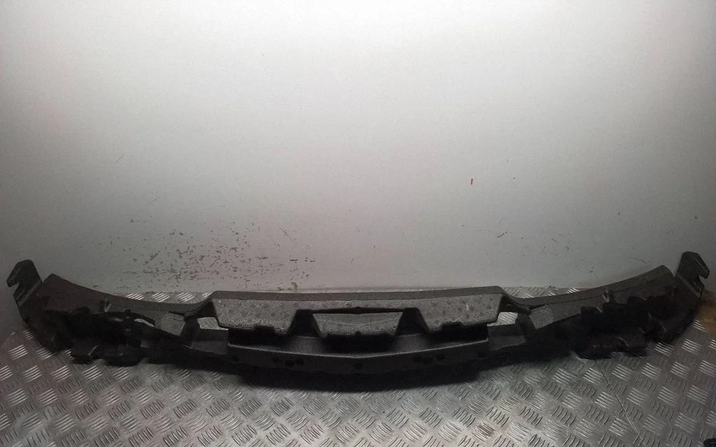 Esistange tugitala – Mercedes-Benz S-klass W222 (2013-)