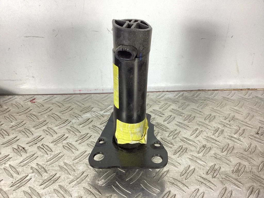 Front bumper support beam 8E0807133C