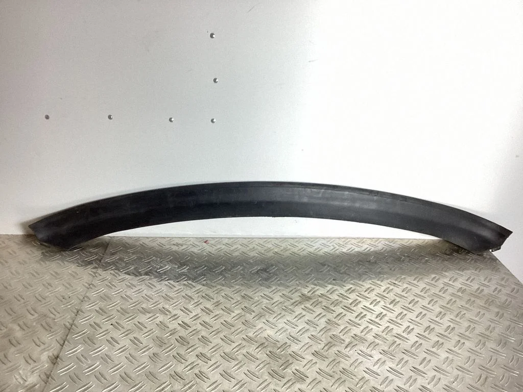 Rear bumper trim bar molding 10497600C – Tesla Model X (2015-)