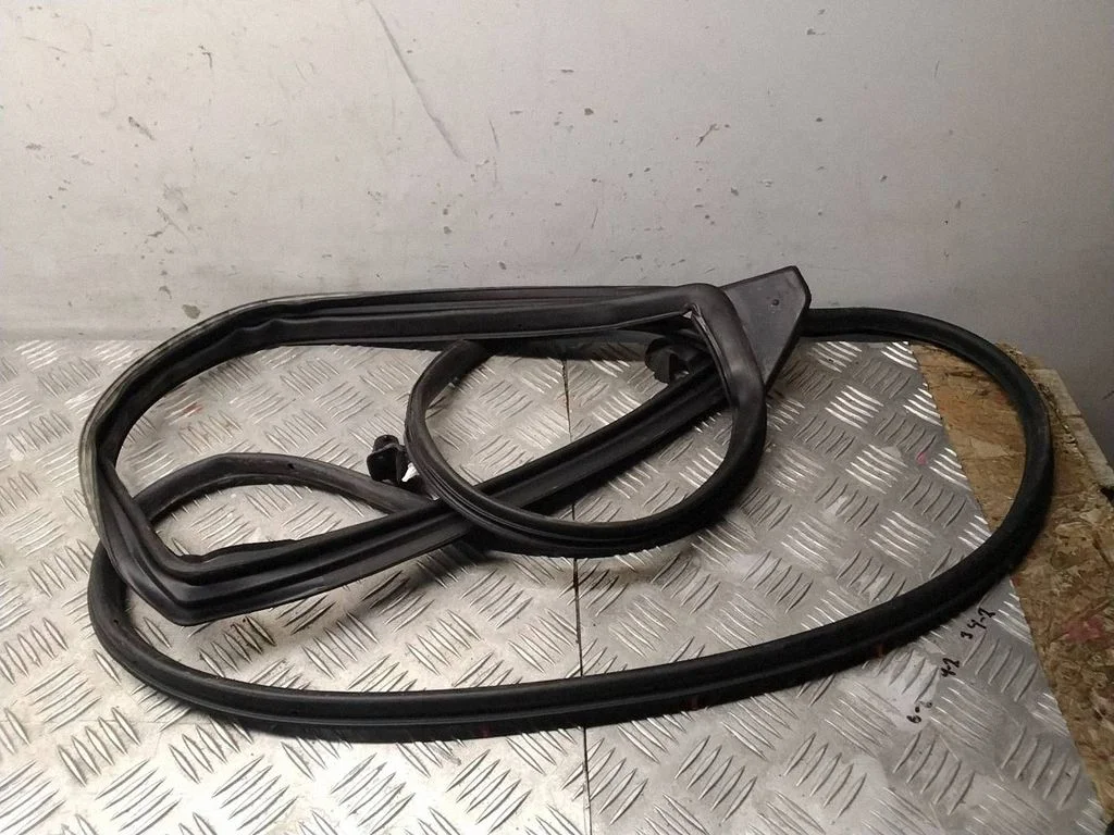 Tagaukse tihend 310BU04