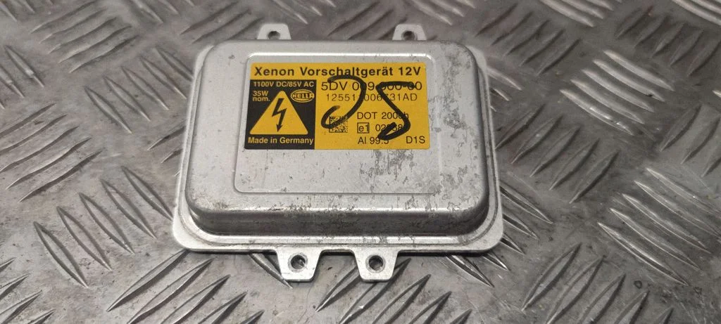 Headlight ballast module Xenon – BMW 5 Series E60 E61 (2004-2010)