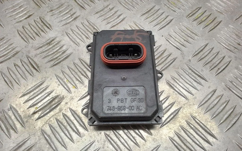 Headlight ballast module Xenon 7L6941329B