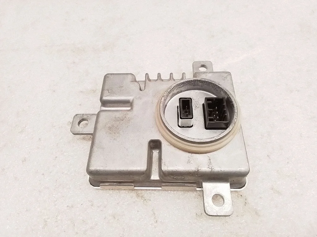 Headlight ballast module Xenon 99161832303