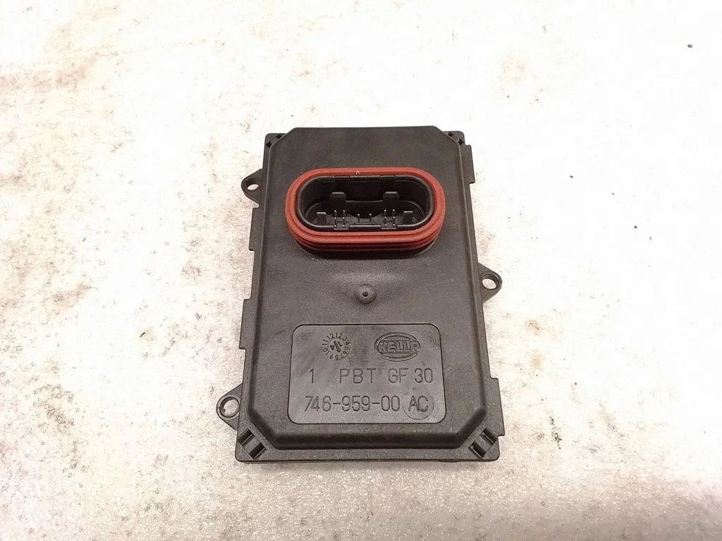 Headlight ballast module Xenon 7PP941329S