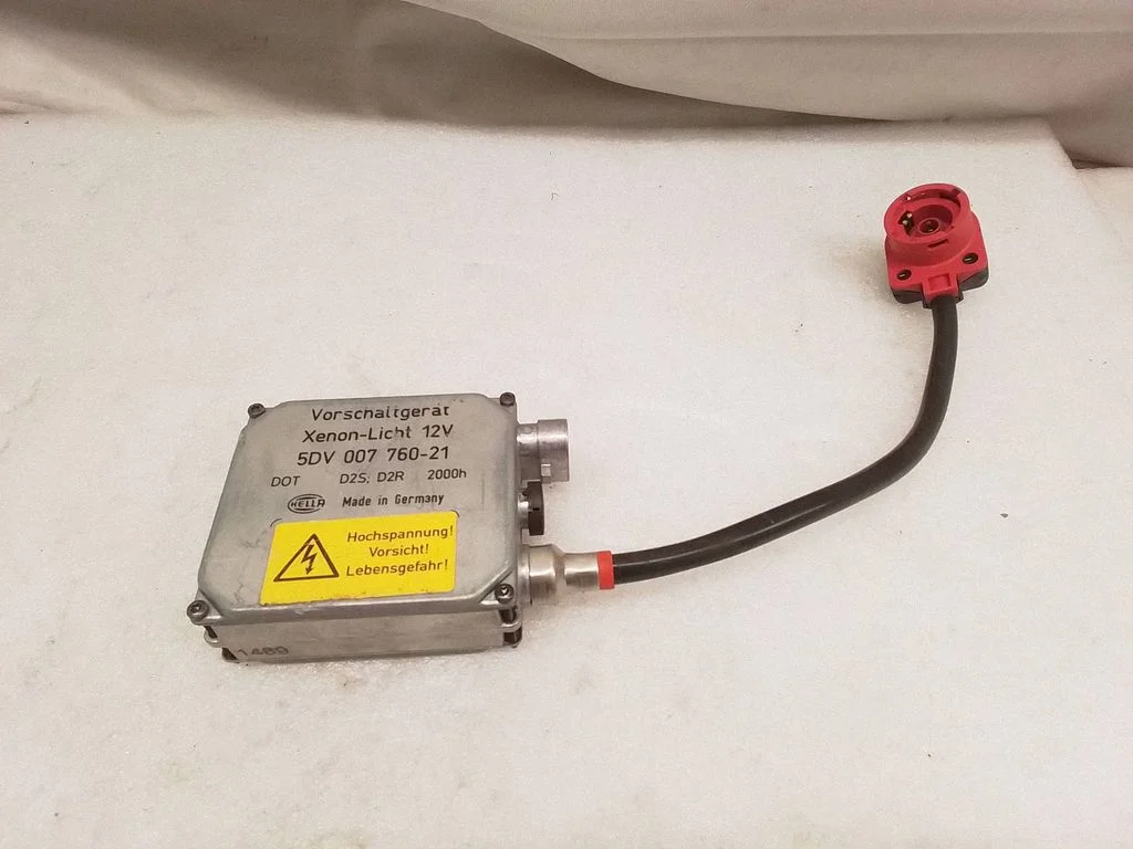 Headlight ballast module Xenon 5DV00776021