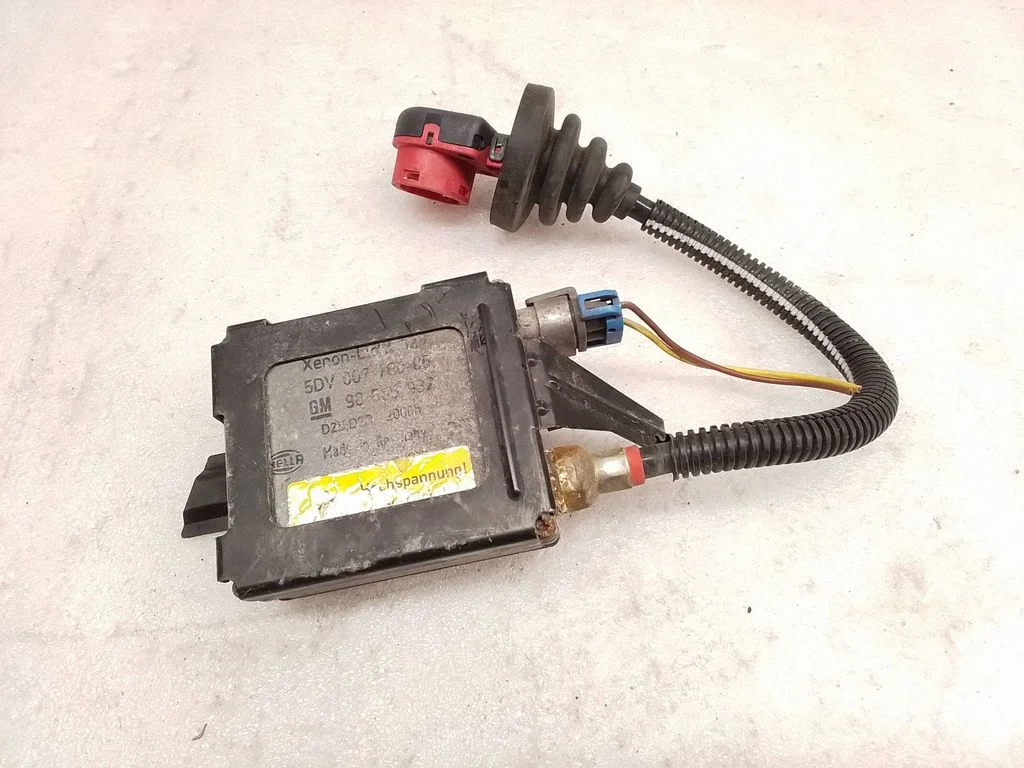 Headlight ballast module Xenon 5DV00776005