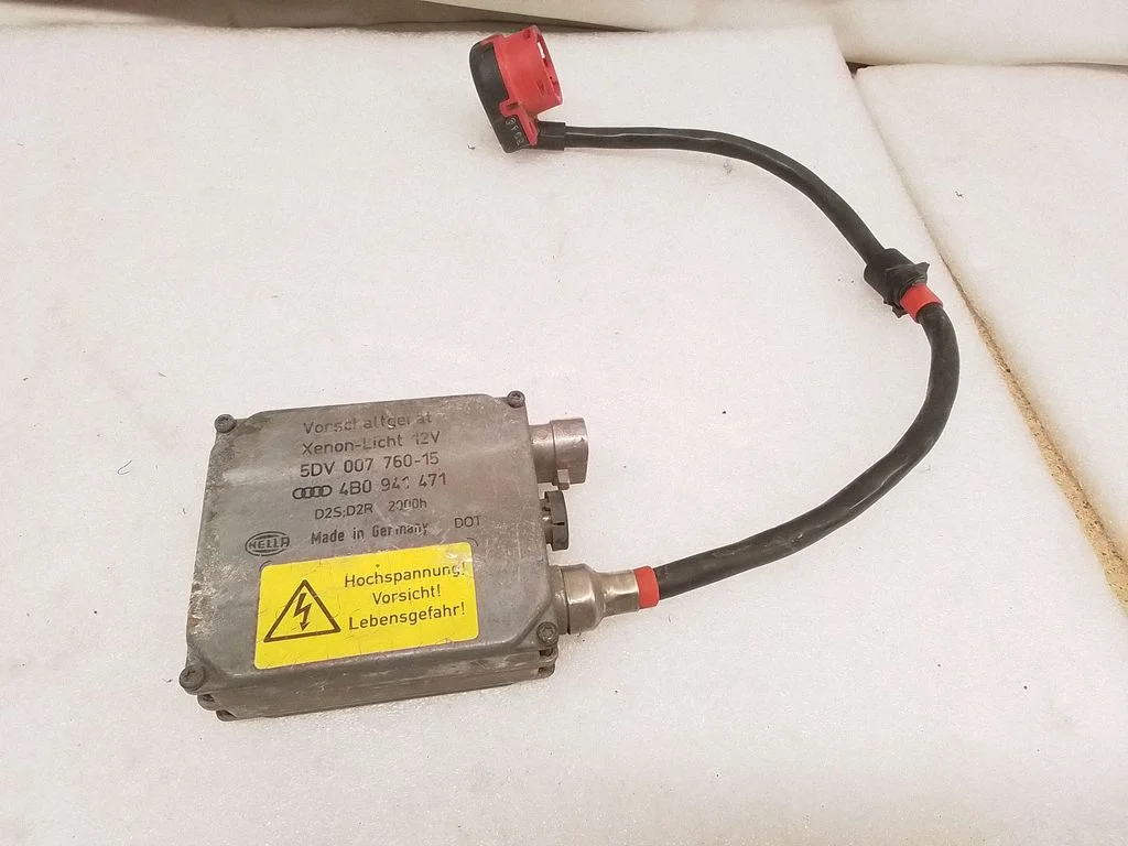 Headlight ballast module Xenon 5DV00776015
